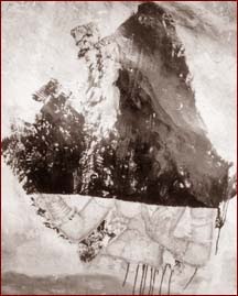 Defaced_Sigiriya_Frescoes.jpg