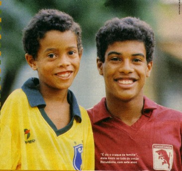 ronaldinho2zz.jpg