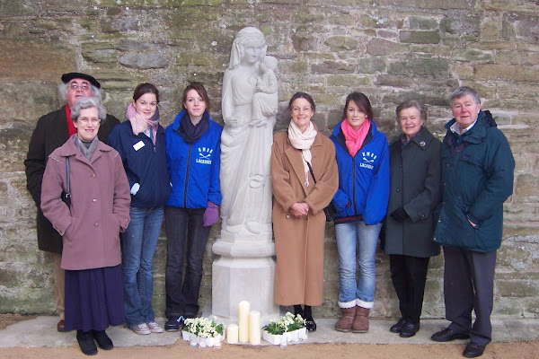 Friends of Our Lady of Tintern with New Statue