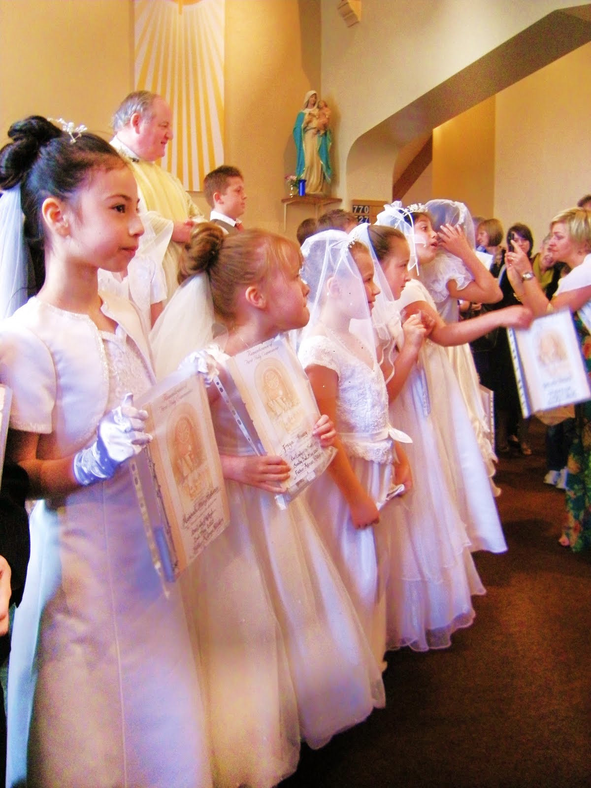 Mary in Monmouth: FIRST COMMUNION AT OUR LADY OF THE ANGELS CWMBRAN
