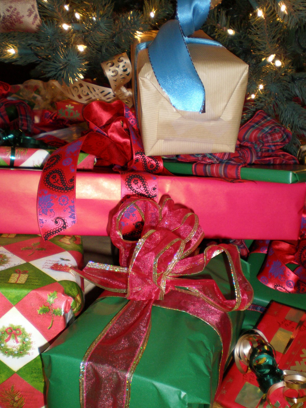 [2008+12+23_0278_edited-1.JPG]