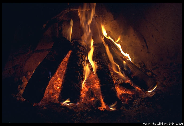 [lareira2_zorate.jpg]