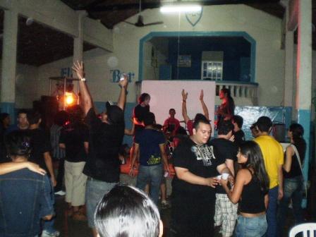 [Rever+¬ncia++á+Renato+Russo.JPG]