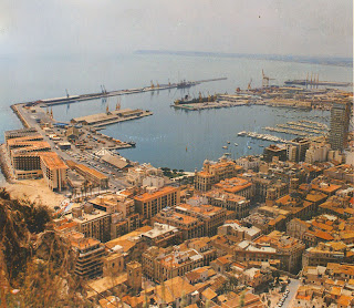 The port of Alicante around 1975