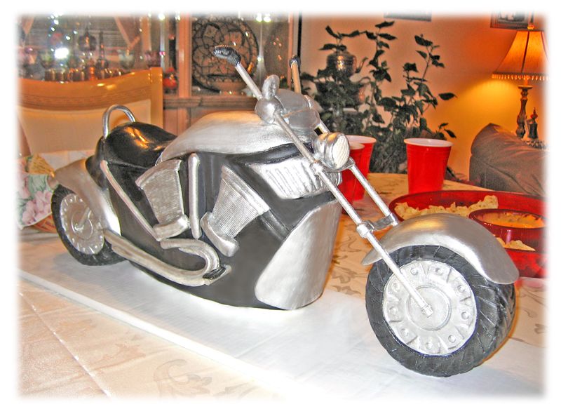 motorcycle_cake.jpg