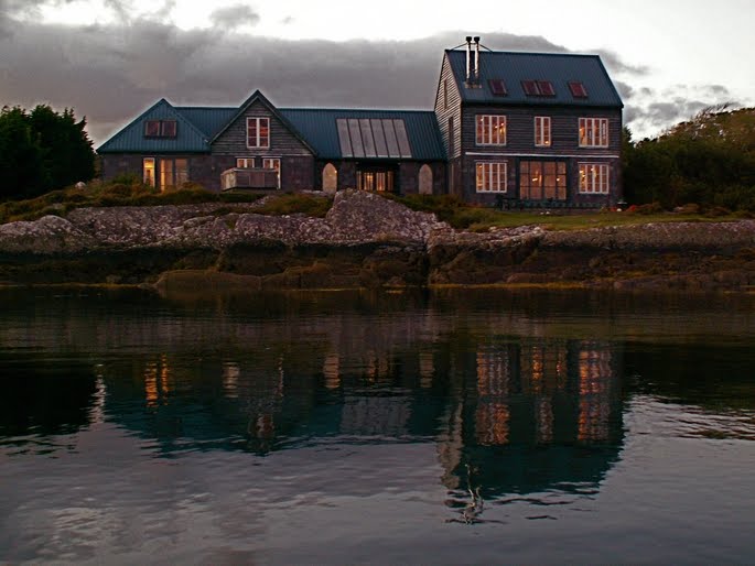 [Mermaid+Isle,+Glanlough,+Sneem.JPG]