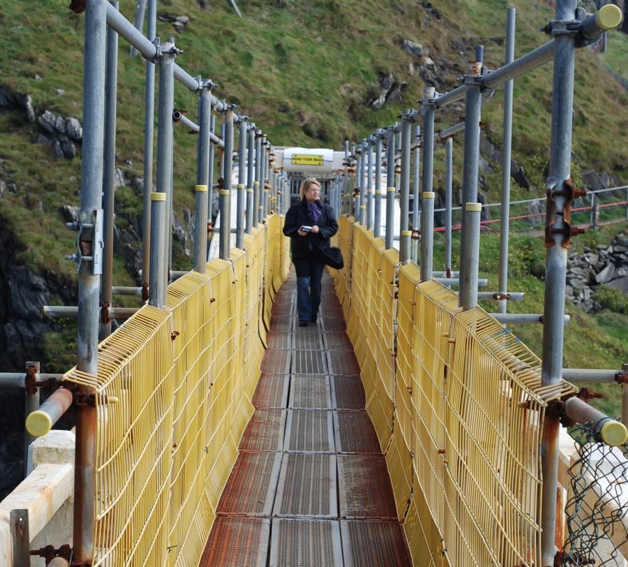 [Mizen+Brücke.JPG]