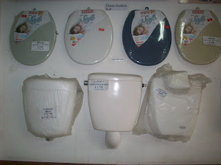Sani Lachs: Tapas inodoro...Soft, acolchadas, madera.. Variedad de