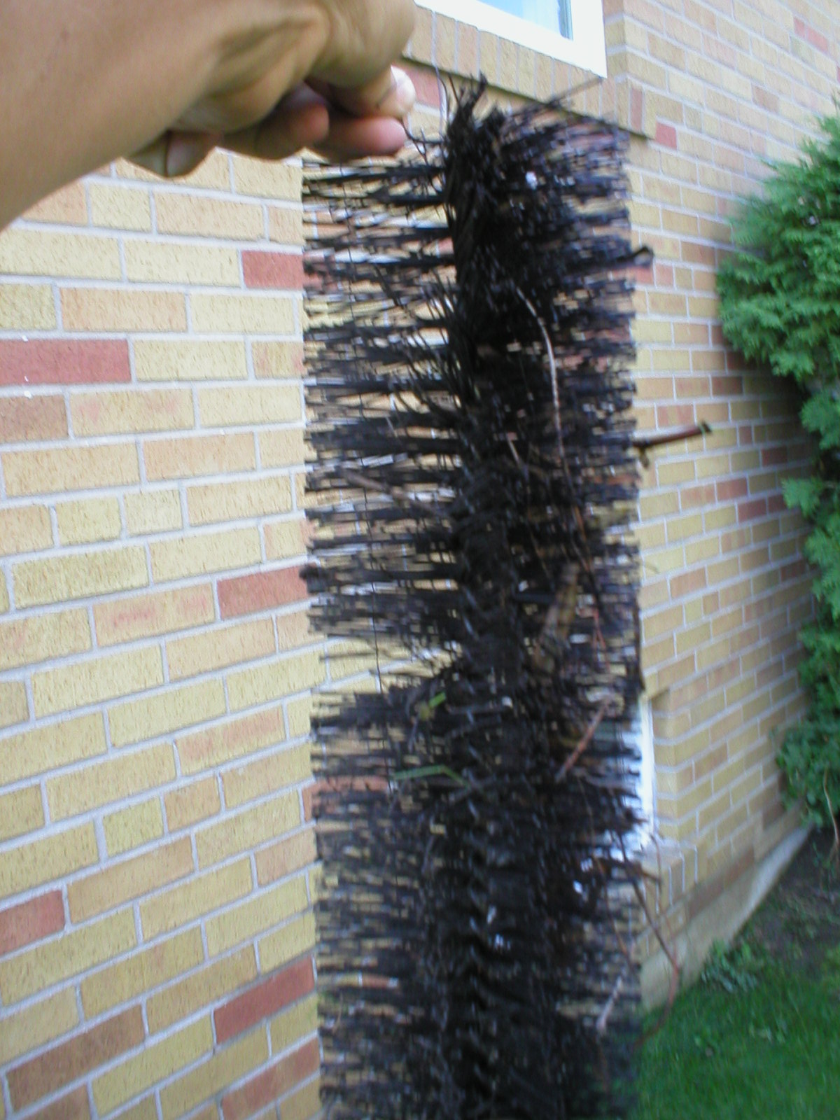 Toronto Eavestroughing Giant Pipe Cleaner Leafguard!