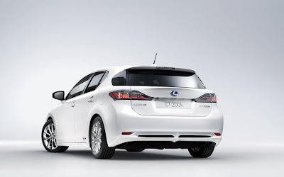 2011 Lexus CT 200h Luxury Car