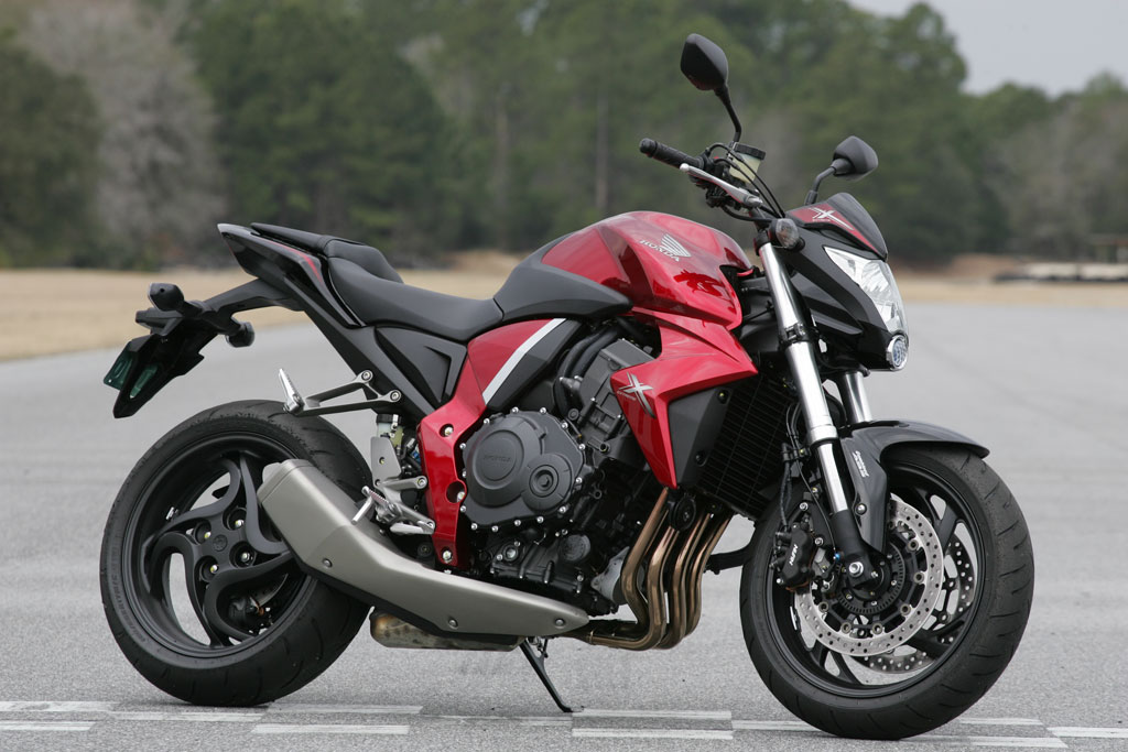 Modification Motorcycles Style: 2010 Honda CB1000R Sport Bike