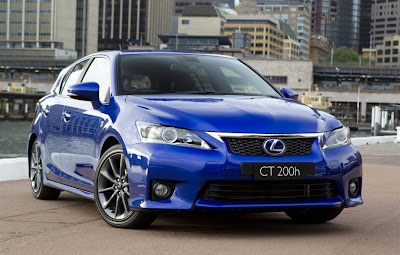 2011 Lexus CT 200h F Sport Front Angle View
