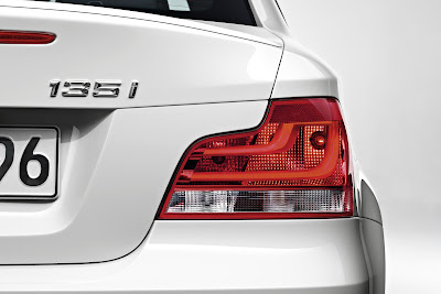 2012 BMW 1 Series Convertible Taillight