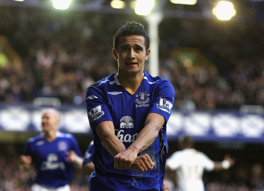 football player: Tim Cahill Soccer Player Profile
