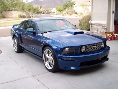 Расход форд мустанг. Ford Mustang 2007. Форд Мустанг 2007г. Форд Мустанг 210. Форд Мустанг кабриолет 2007.