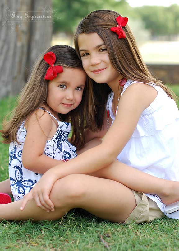 Tiny Impressions Two Beautiful Sisters Carlsbad Nm Child Photographer