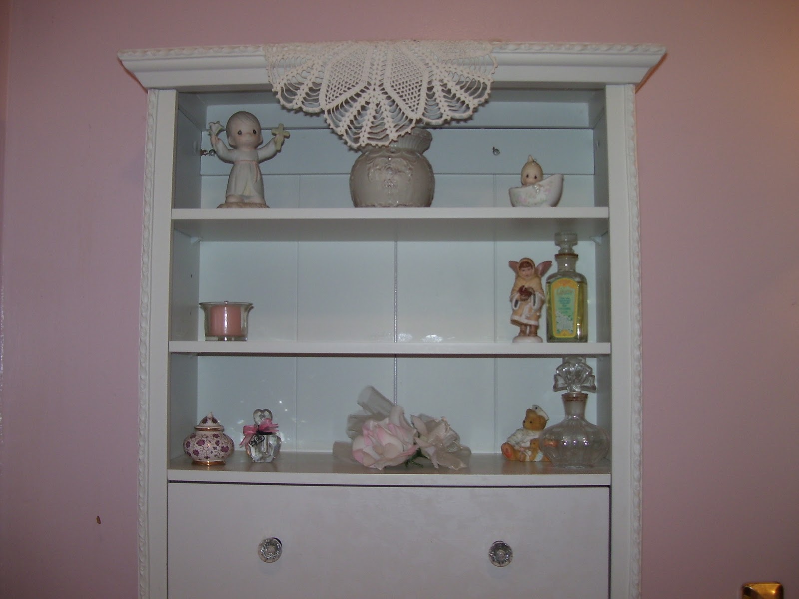 A Lifetime of Learning: Decorating for Christmas on a Tight Budget of $0