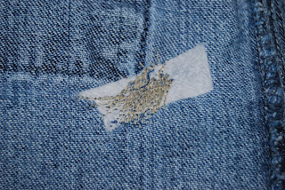 I'm Frugal: Mending Holes in Blue Jeans