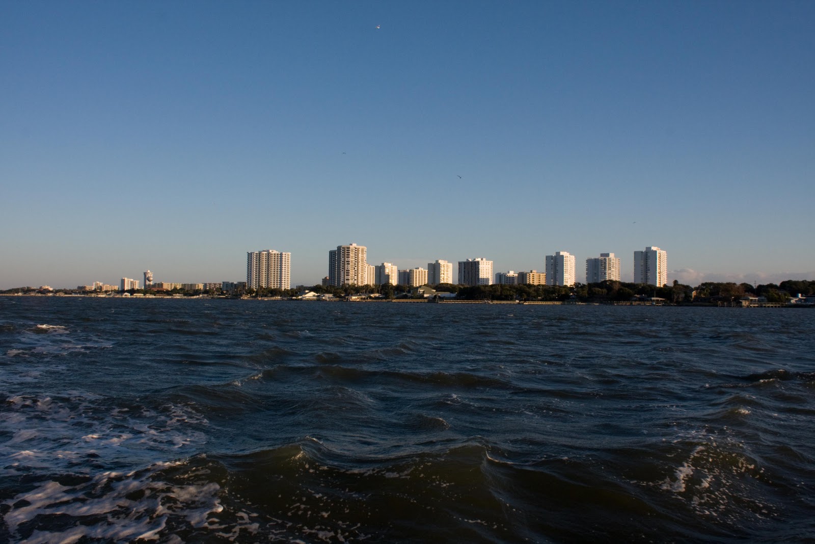 Daytona event plodding in paradise: DAYTONA SPEEDAWAY