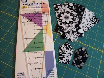 Dresden Plate Stephanie @ Loft Creations