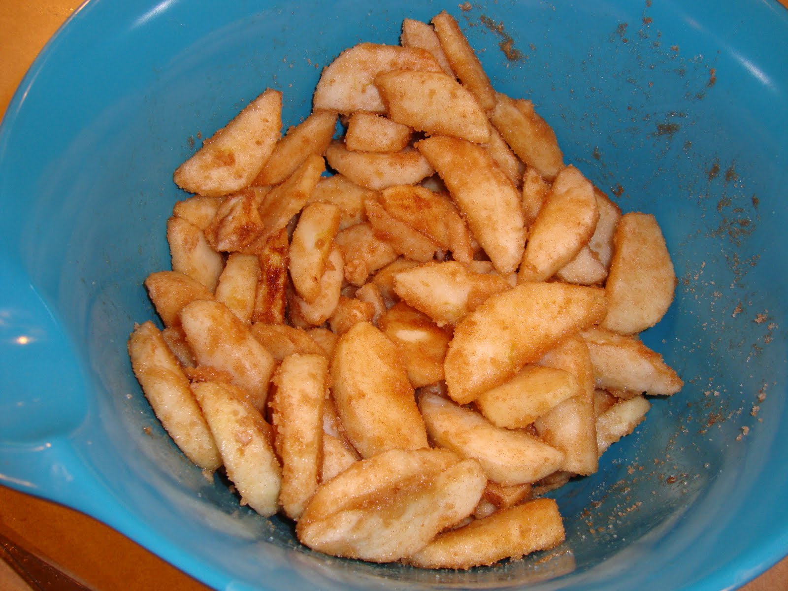 [Apple+Pie+with+Crumb+Topping+001.jpg]