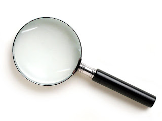 magnifying glass with handle