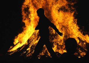 [fogueres.jpg]