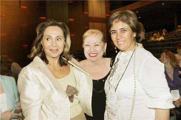 Trio Feminino