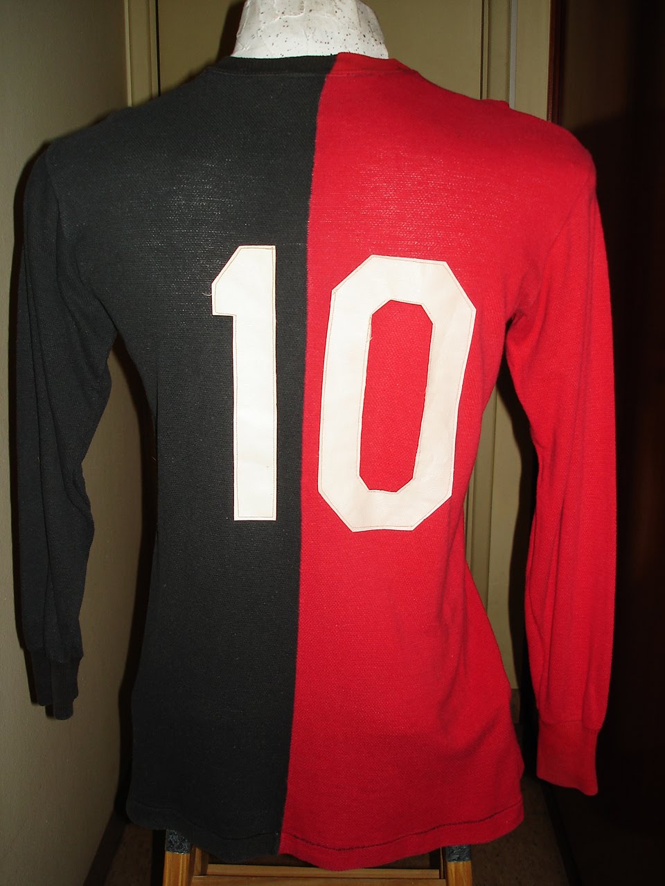 UNBEKANNT_87: Newell´s Old Boys 1974 / Titular - Home / Usada en juego