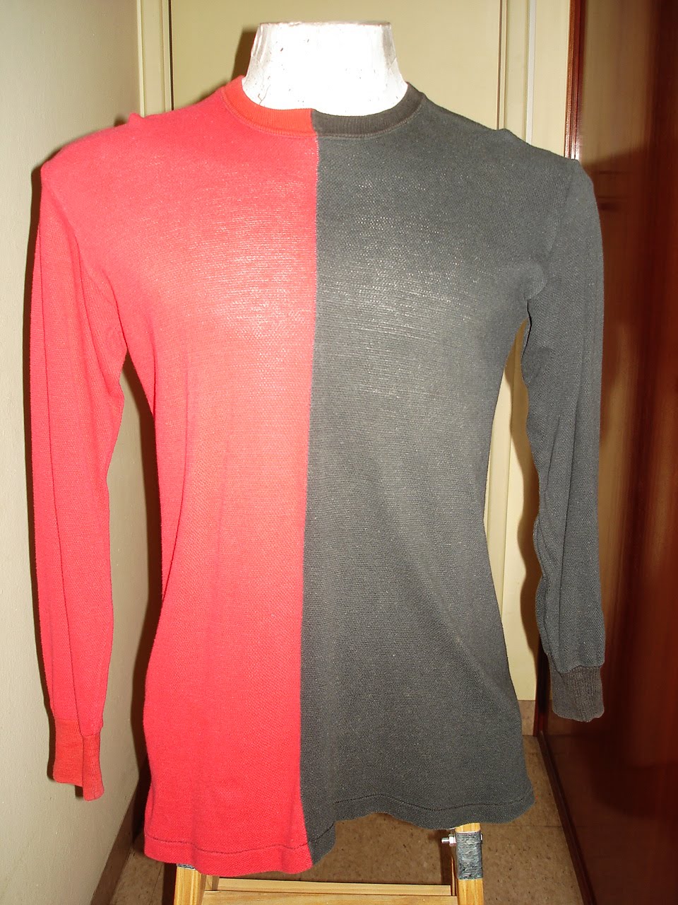 UNBEKANNT_87: Newell´s Old Boys 1974 / Titular - Home / Usada en juego