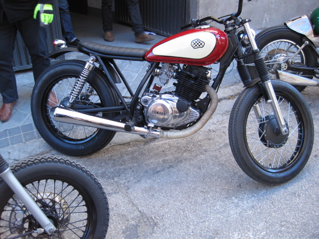 РњРѕС‚РѕС†РёРєР» Yamaha SR 125 Cafe Racer