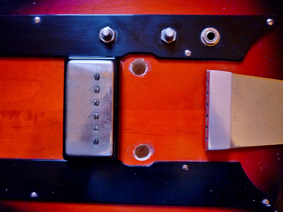 rock blues guitarist How to install a guitar bridge and how to angle a Tuneomatic bridge?