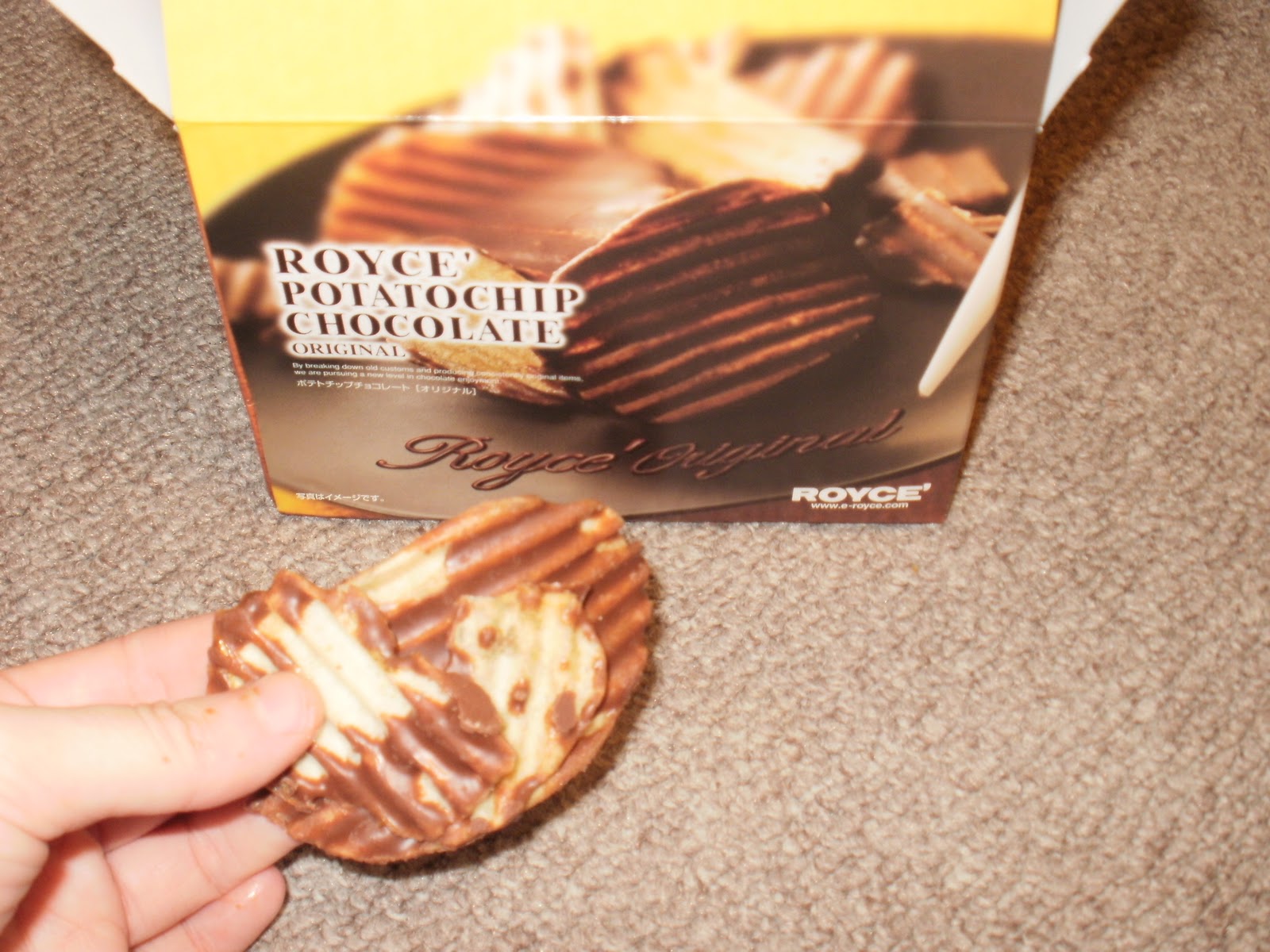 Yokohama Vibe Chocolatecovered potato chips