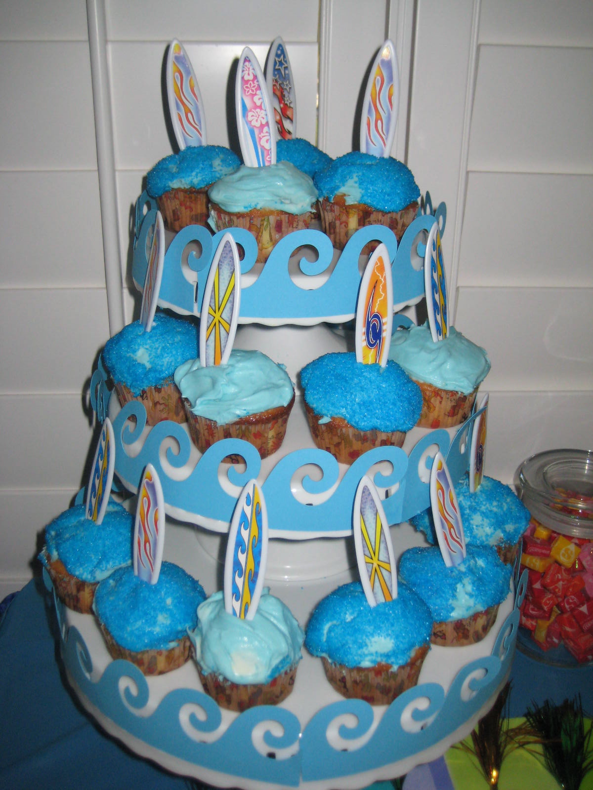 Creative Party Ideas by Cheryl: Surf Party