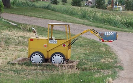 [mailbox13.jpg]