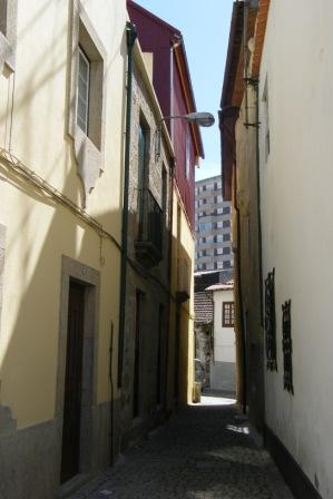 [Vila+Real,+rua+1.JPG]