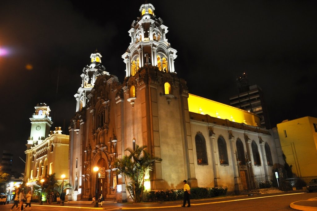 OSCAR EL MEXICANO PICS: Lima, Peru de noche
