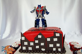 CUSTOMISED CAKES BY JEN: transformer cake