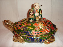 tão mal está quem faz como quem o deixa