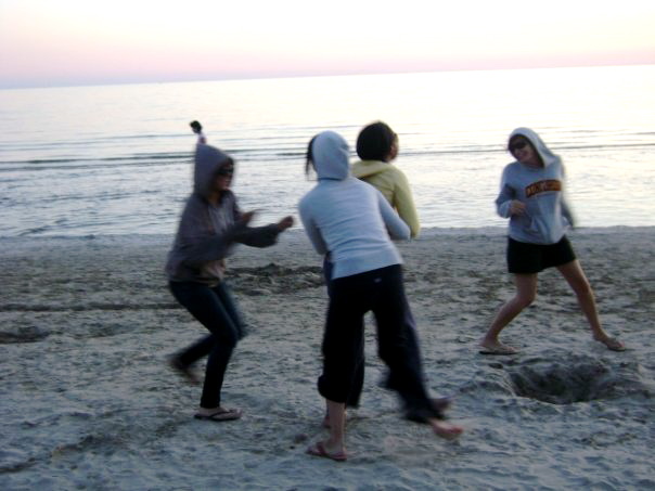 [beach15.jpg]