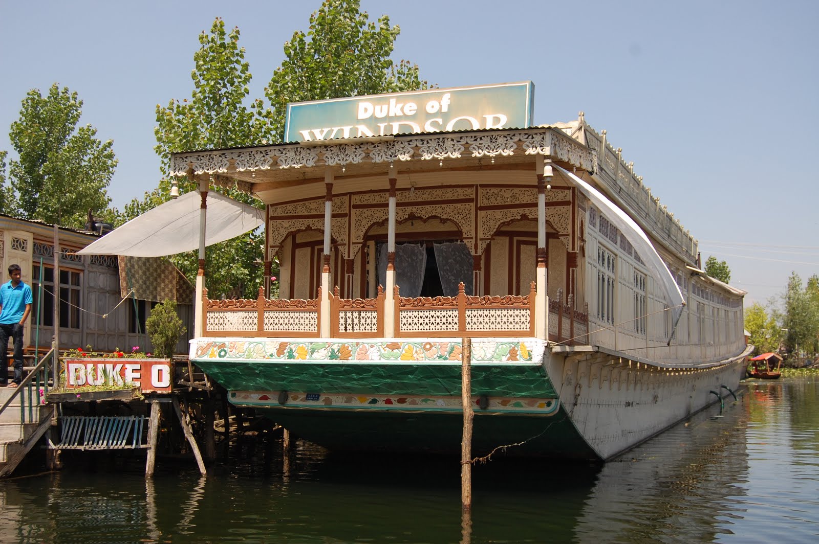 HOUSEBOAT DUKE OF WINDSOR