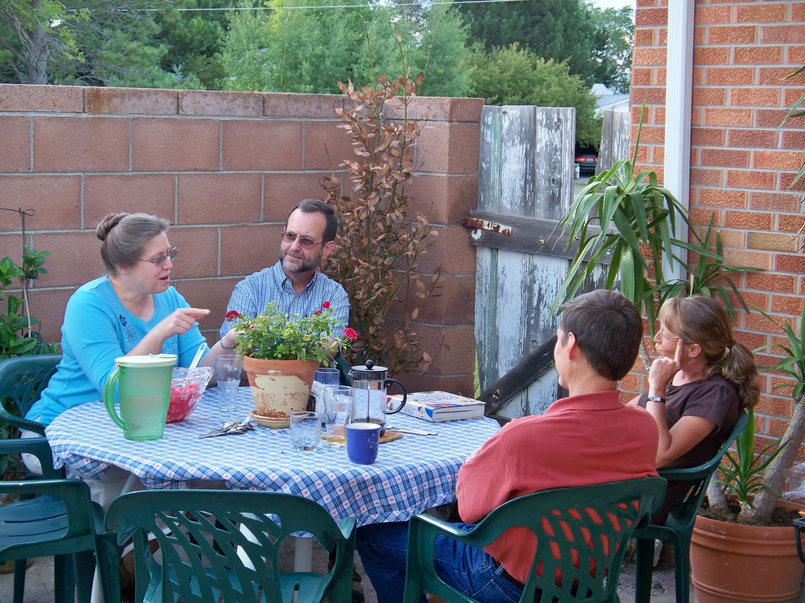 Johnstown Albertsons: Visit with the M. Family in Cheyenne, WY