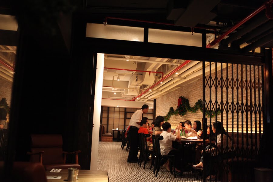 Tin Pan Alley (American Bistro) CLOSED Jakarta100bars Nightlife