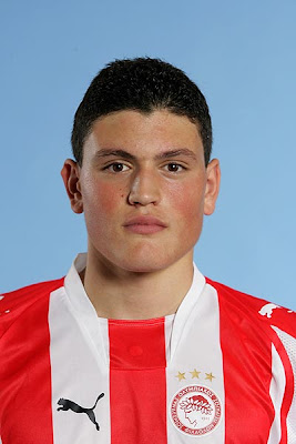http://1.bp.blogspot.com/_KO_yoThl5tk/SKBAWE8G1AI/AAAAAAAAF_0/ob2FiCnJ9Zk/s400/Kyriakos+Papadopoulos.jpg