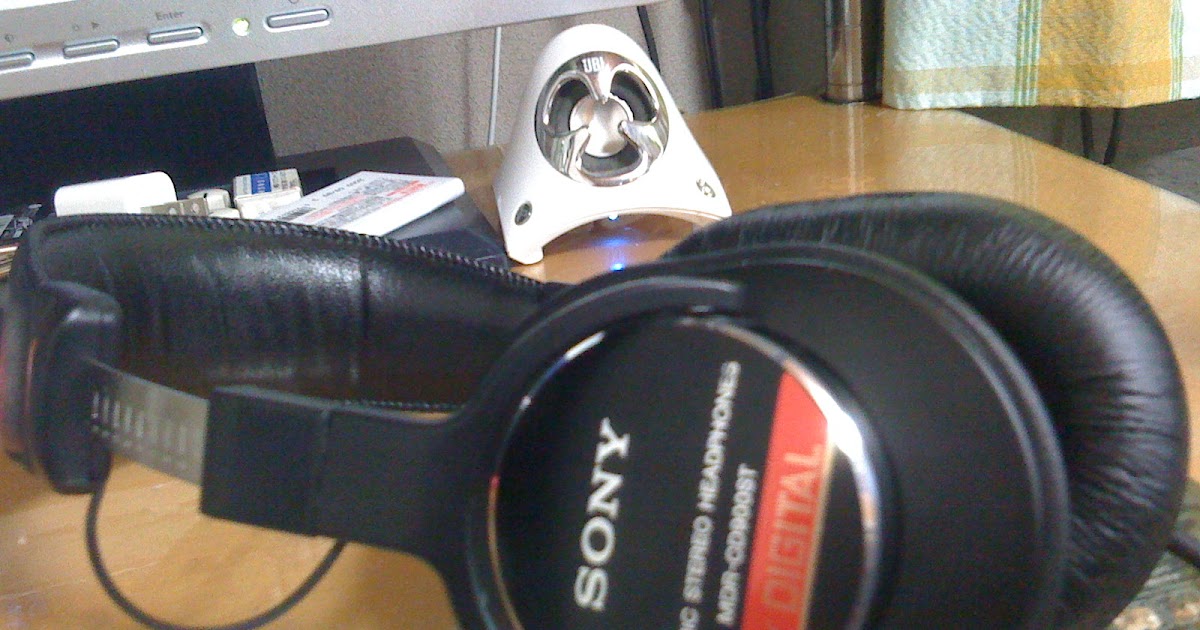 MDR-CD900ST / SONY Dynamic Stereo Headphones