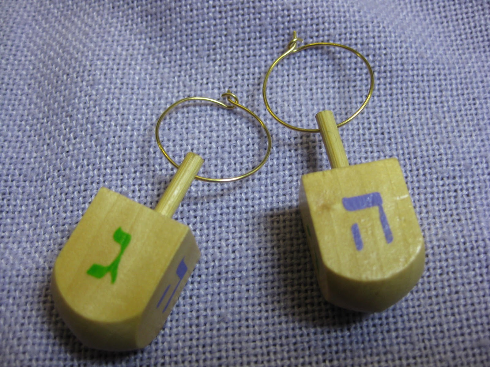 GeltDesigns: Chanukah Craft and Jewelry Projects