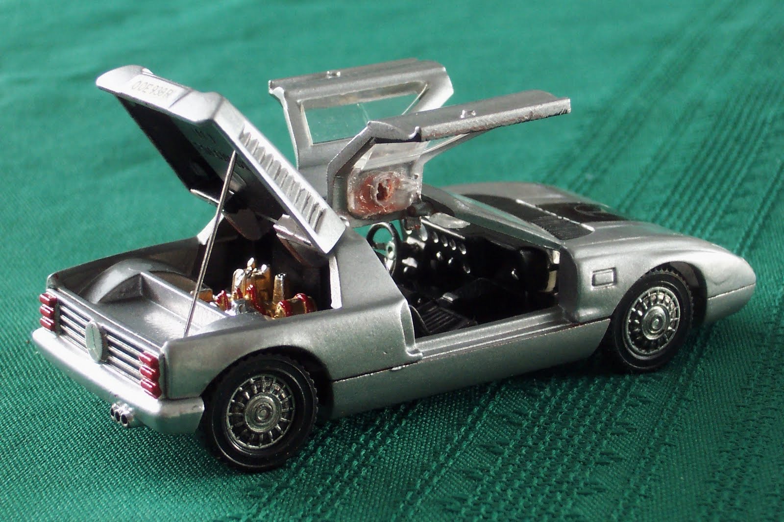 Mercedes Benz c111 IV