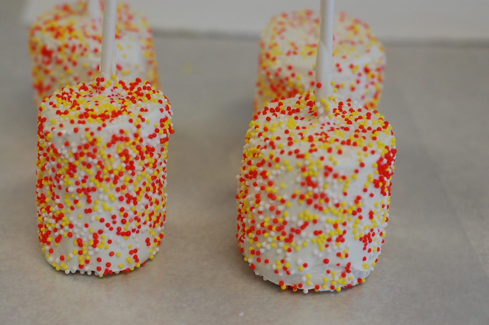 Two Cookin' Mamas Marshmallow Lollipops