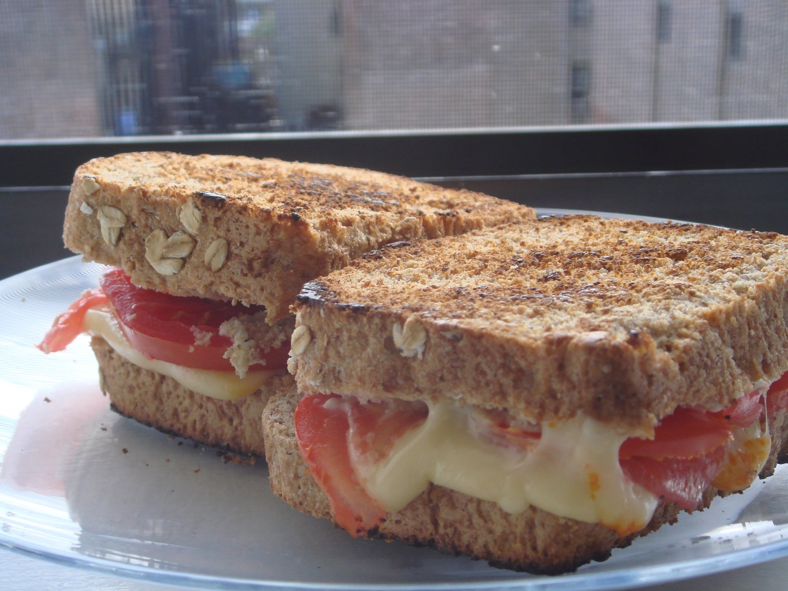 [home+cook+grilled+cheese.JPG]
