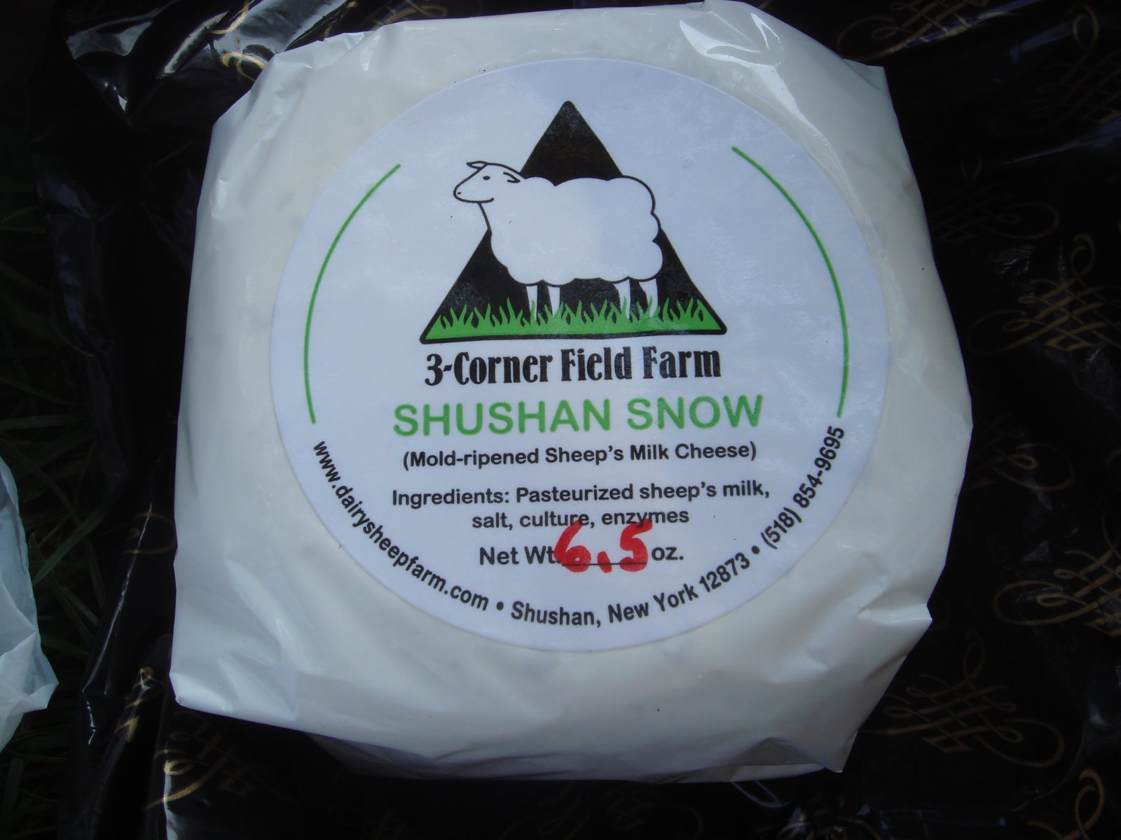 [Greenmkt+Sheep+Milk+Cheese+1.jpg]